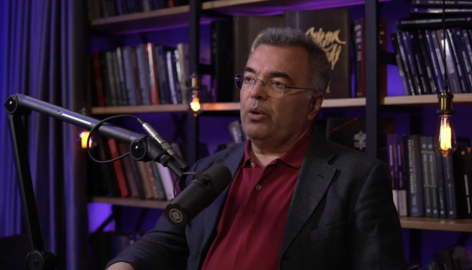 Приоритет српских служби је борба против унутрашњег непријатеља (видео)